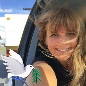 Meet your Posher, Julie